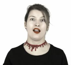 TOUR DE COU FAUX SANG